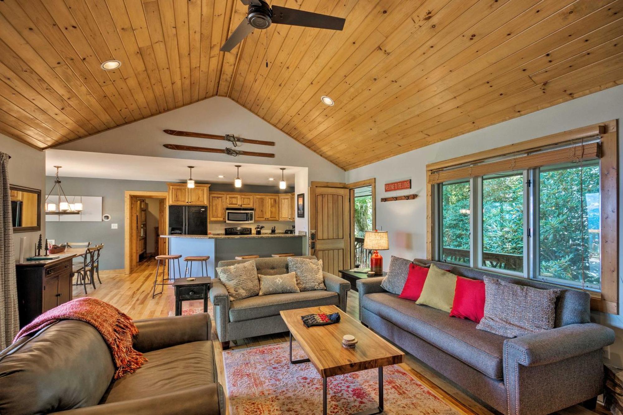 בלואינג רוק Cabin With Hot Tub And Mountain Views Less Than 5 Mi To Boone מראה חיצוני תמונה